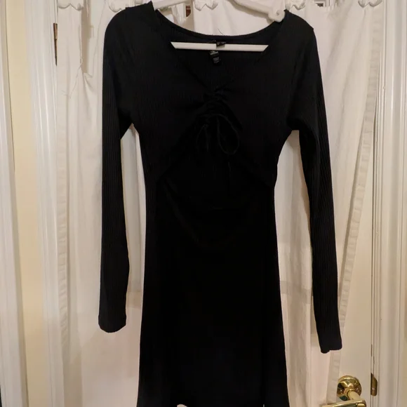 Volcom Black Ruched Mini Dress - Picture 2 of 3